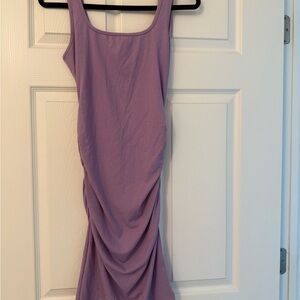 Chic Lavender Sleeveless Midi Dress